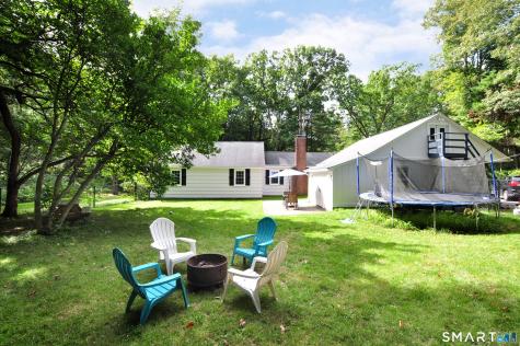 6 Raymond Road Avon CT 06001