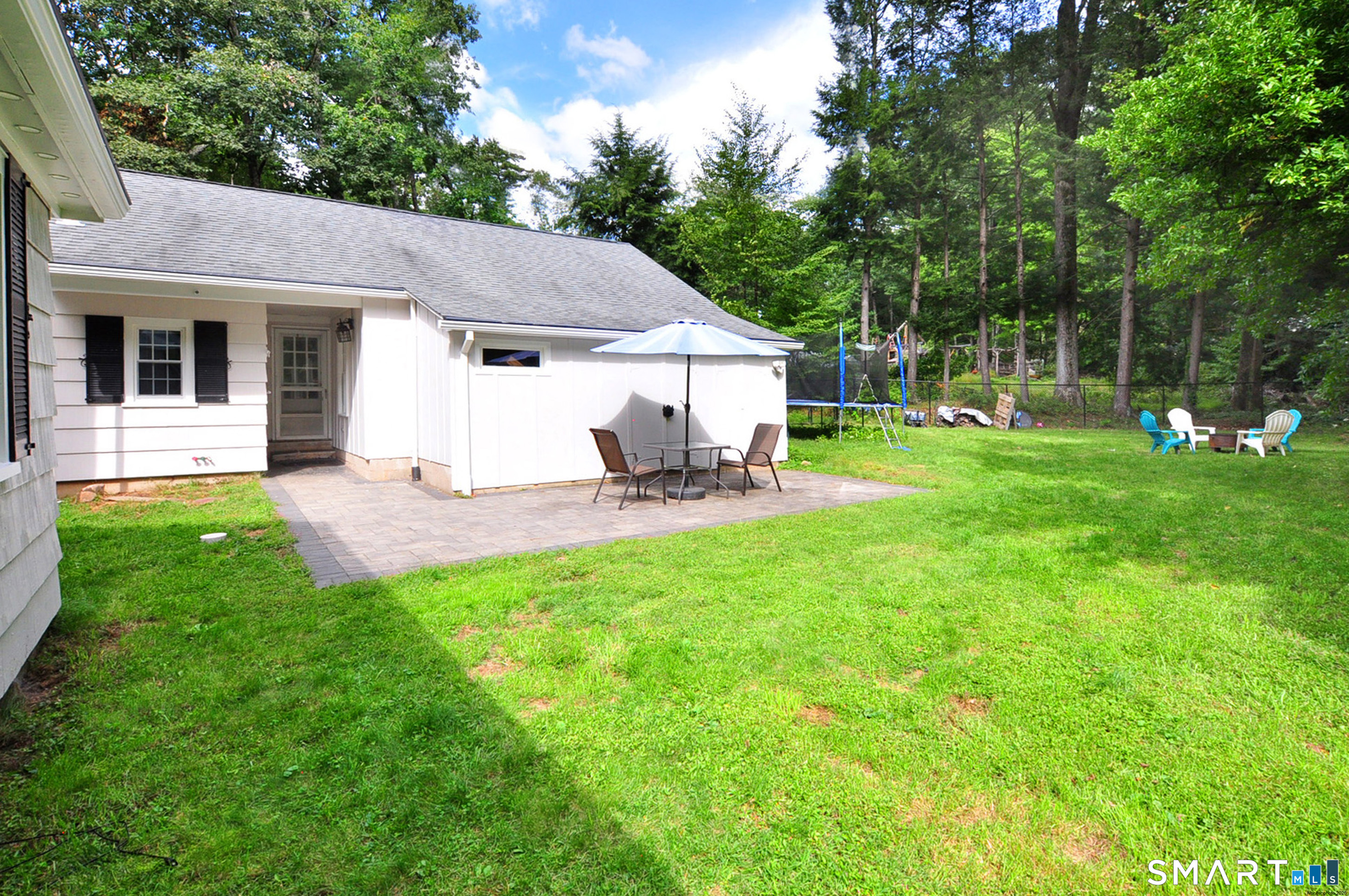 6 Raymond Road Avon CT 06001
