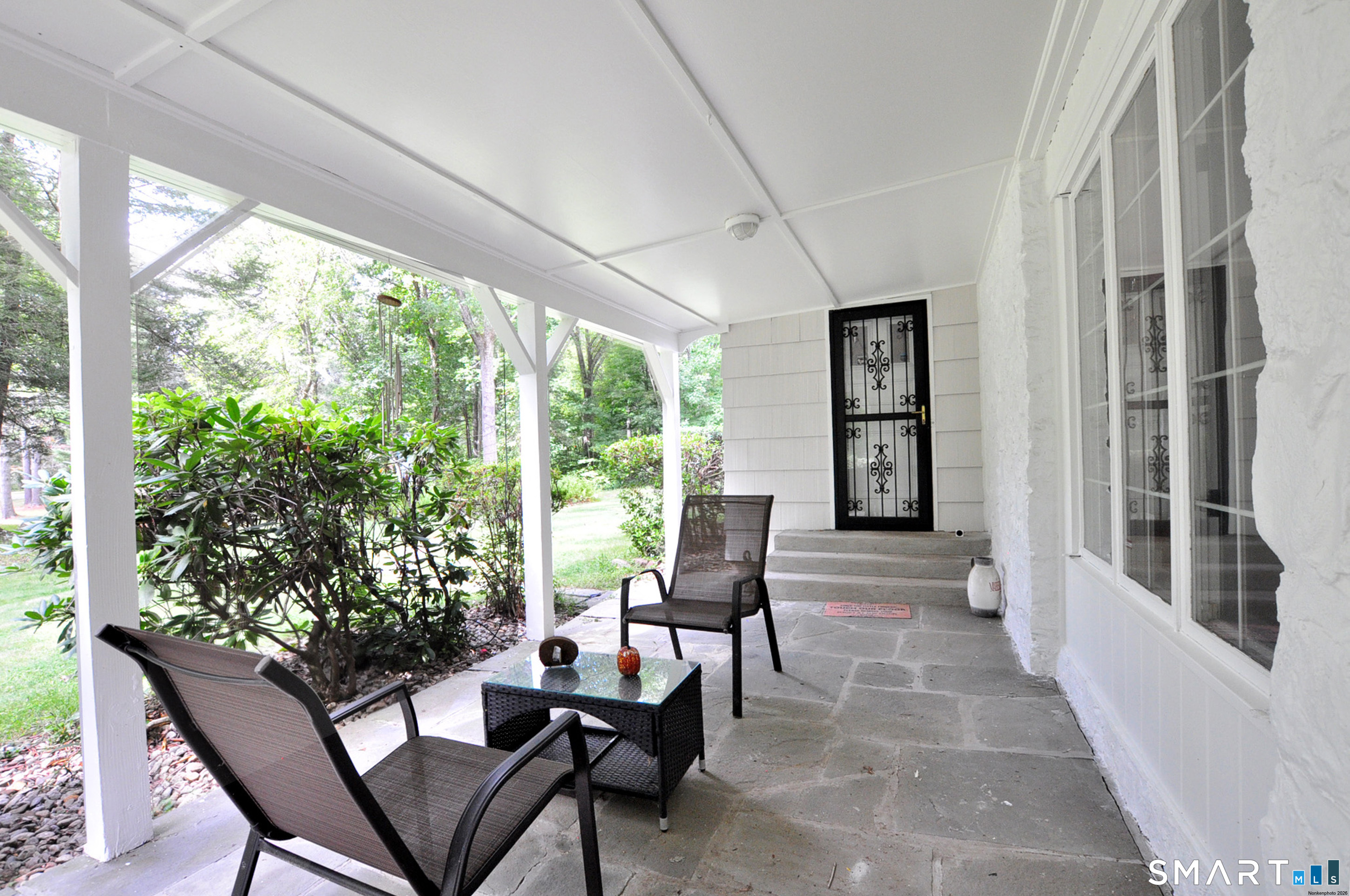 6 Raymond Road Avon CT 06001
