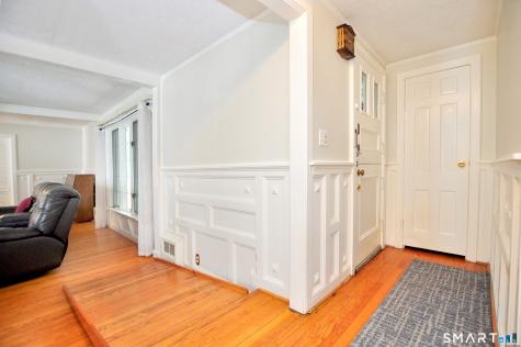 6 Raymond Road Avon CT 06001