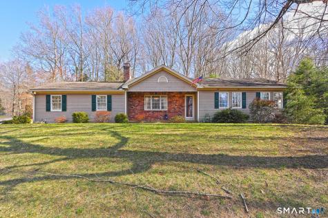 43 Squantuck Road Seymour CT 06483