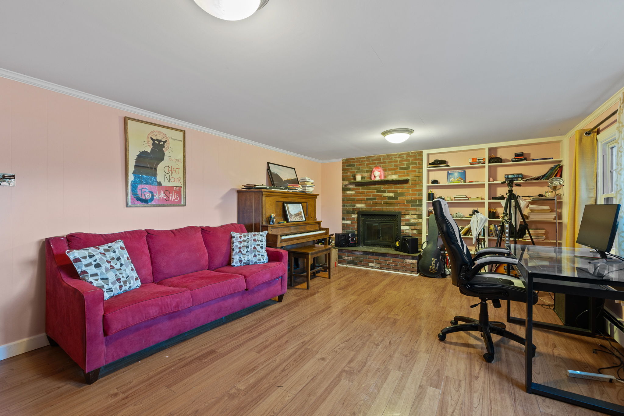 29 Chaffeeville Road Mansfield CT 06250