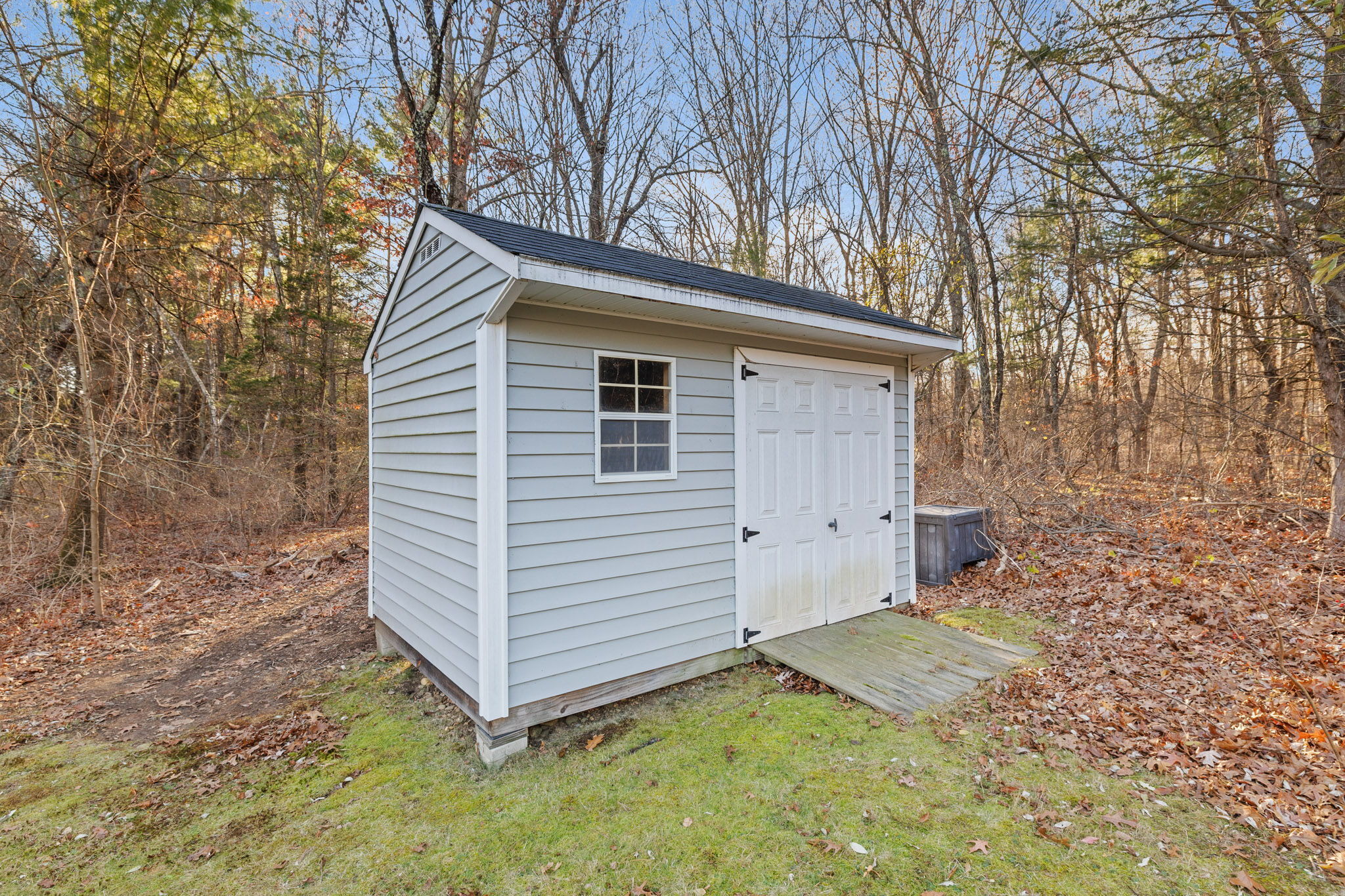 29 Chaffeeville Road Mansfield CT 06250