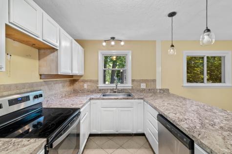 31 Richard Road Ledyard CT 06335