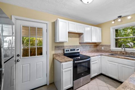 31 Richard Road Ledyard CT 06335