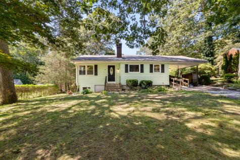 31 Richard Road Ledyard CT 06335