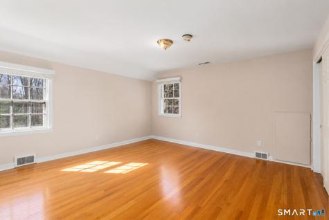 11 Highview Drive Woodbridge CT 06525