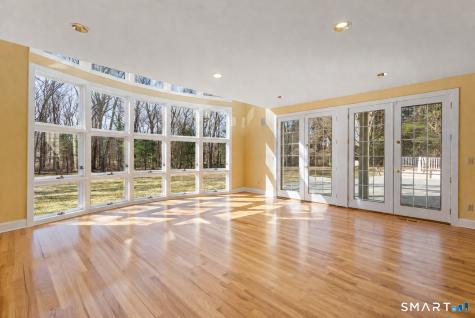 11 Highview Drive Woodbridge CT 06525