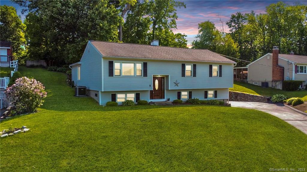 5 White Birch Lane Beacon Falls CT 06403