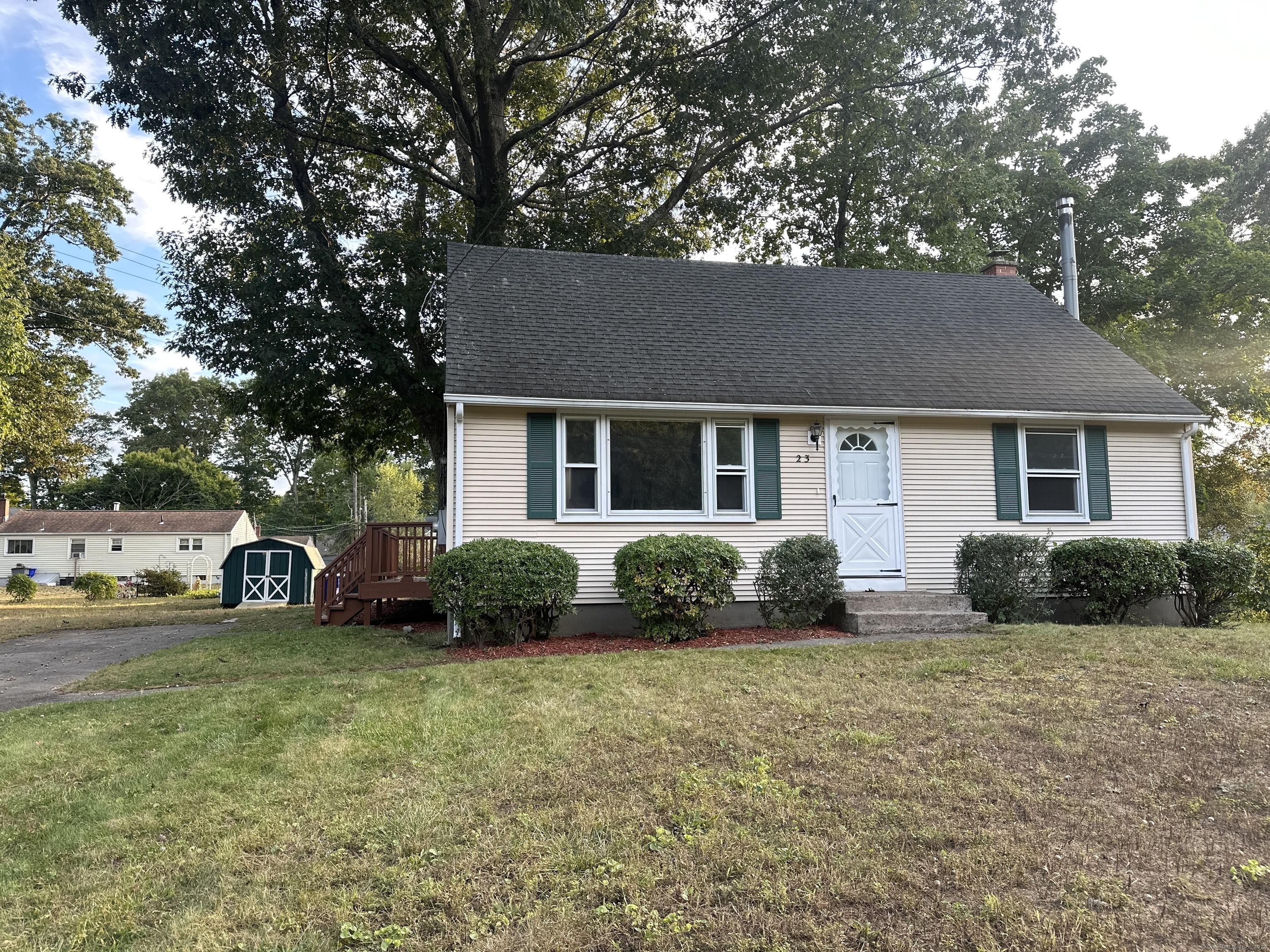 23 Donna Street Enfield CT 06082