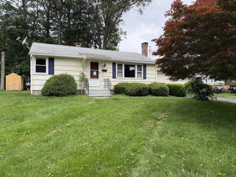19 Casper Court Naugatuck CT 06770