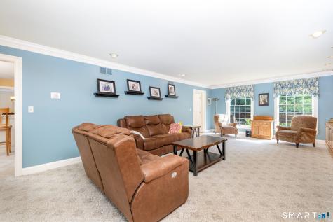 56 Larkspur Lane Bristol CT 06010