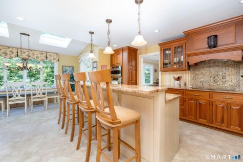56 Larkspur Lane Bristol CT 06010
