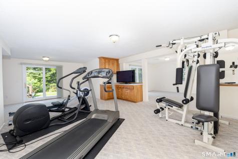 56 Larkspur Lane Bristol CT 06010