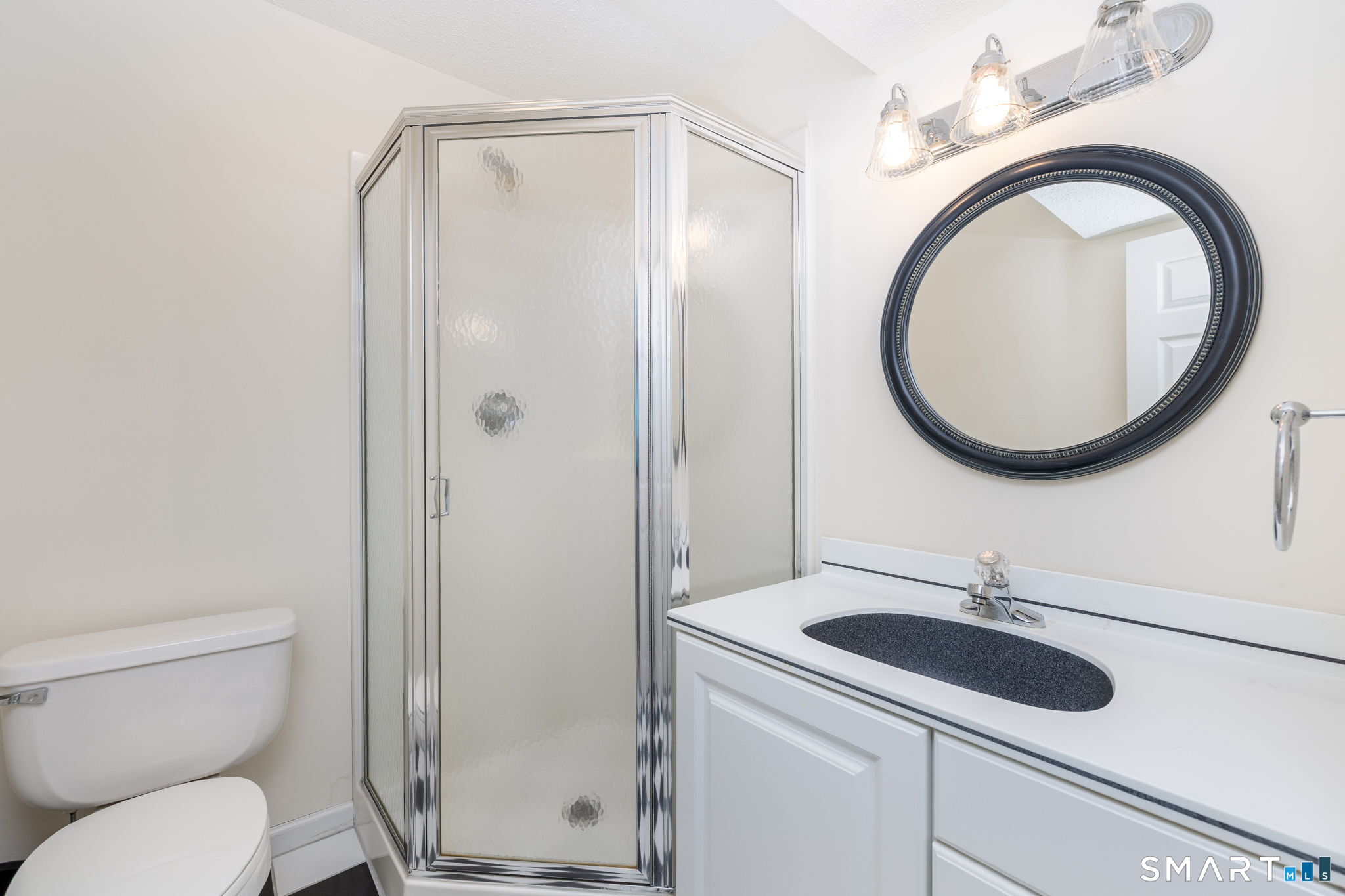 56 Larkspur Lane Bristol CT 06010