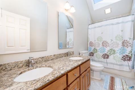 56 Larkspur Lane Bristol CT 06010