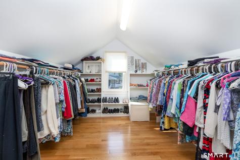 56 Larkspur Lane Bristol CT 06010