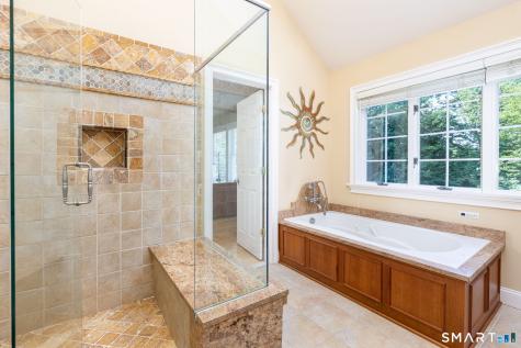 56 Larkspur Lane Bristol CT 06010