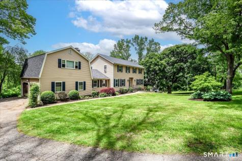 12 Saddle Ridge Road New Milford CT 06776