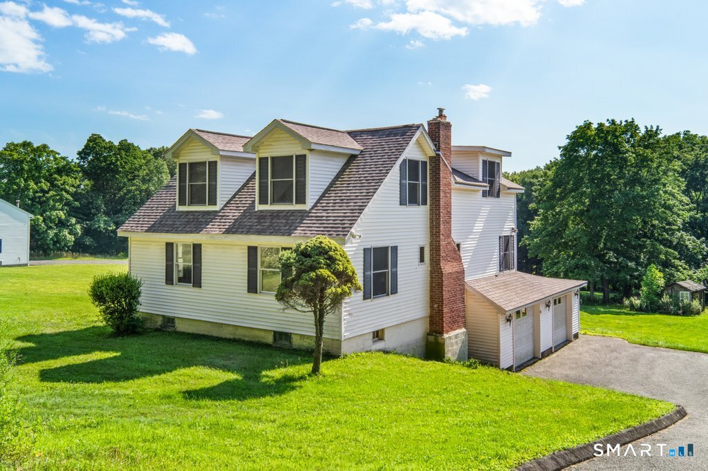 30 Old Middle Road Brookfield CT 06804