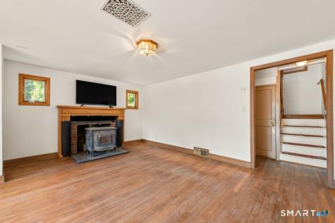 30 Old Middle Road Brookfield CT 06804