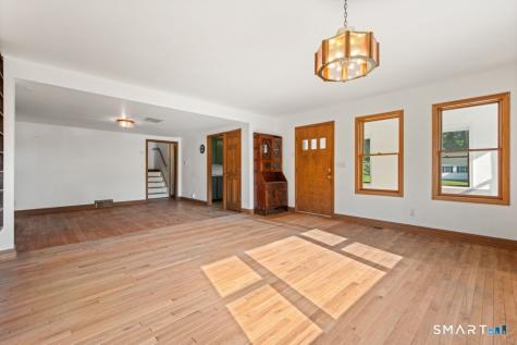 30 Old Middle Road Brookfield CT 06804