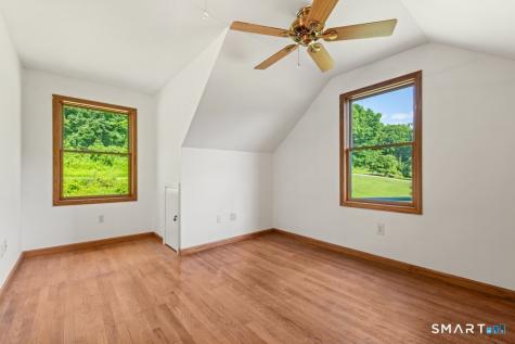 30 Old Middle Road Brookfield CT 06804