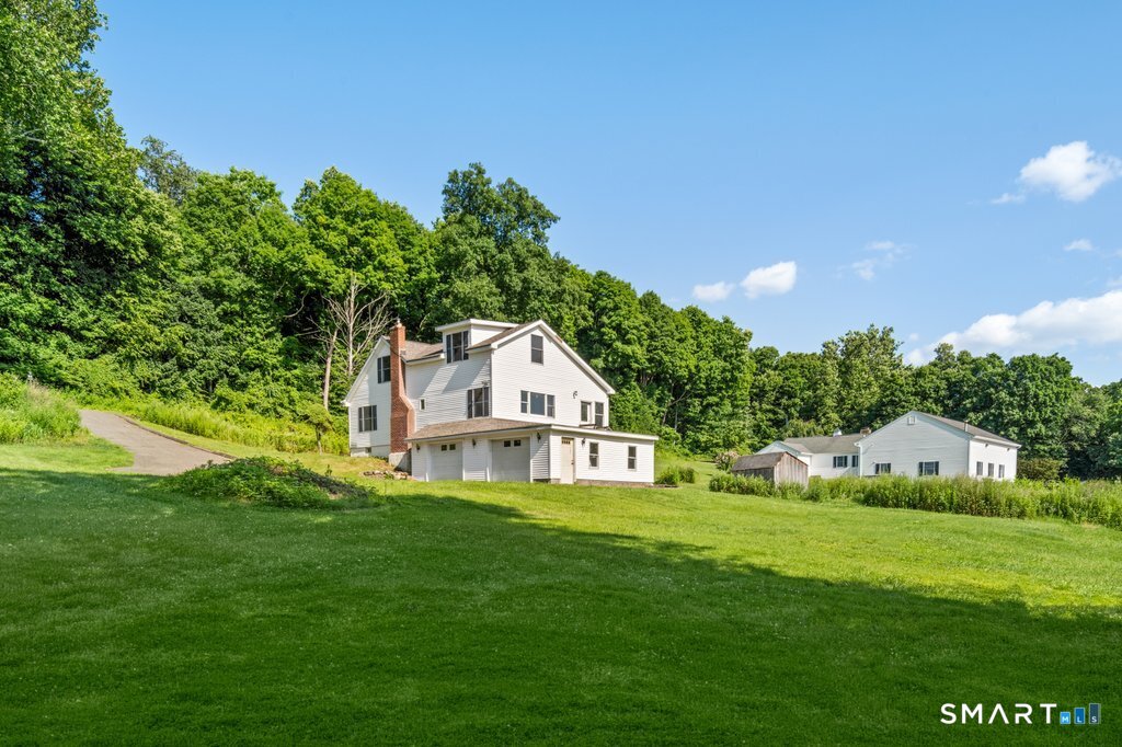 30 Old Middle Road Brookfield CT 06804