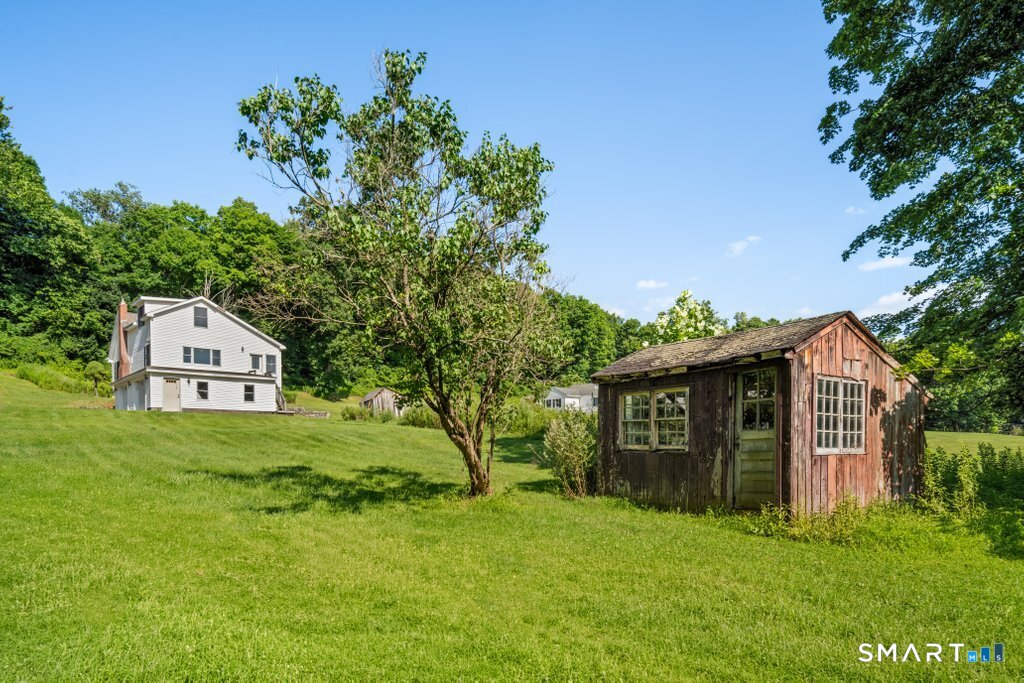 30 Old Middle Road Brookfield CT 06804