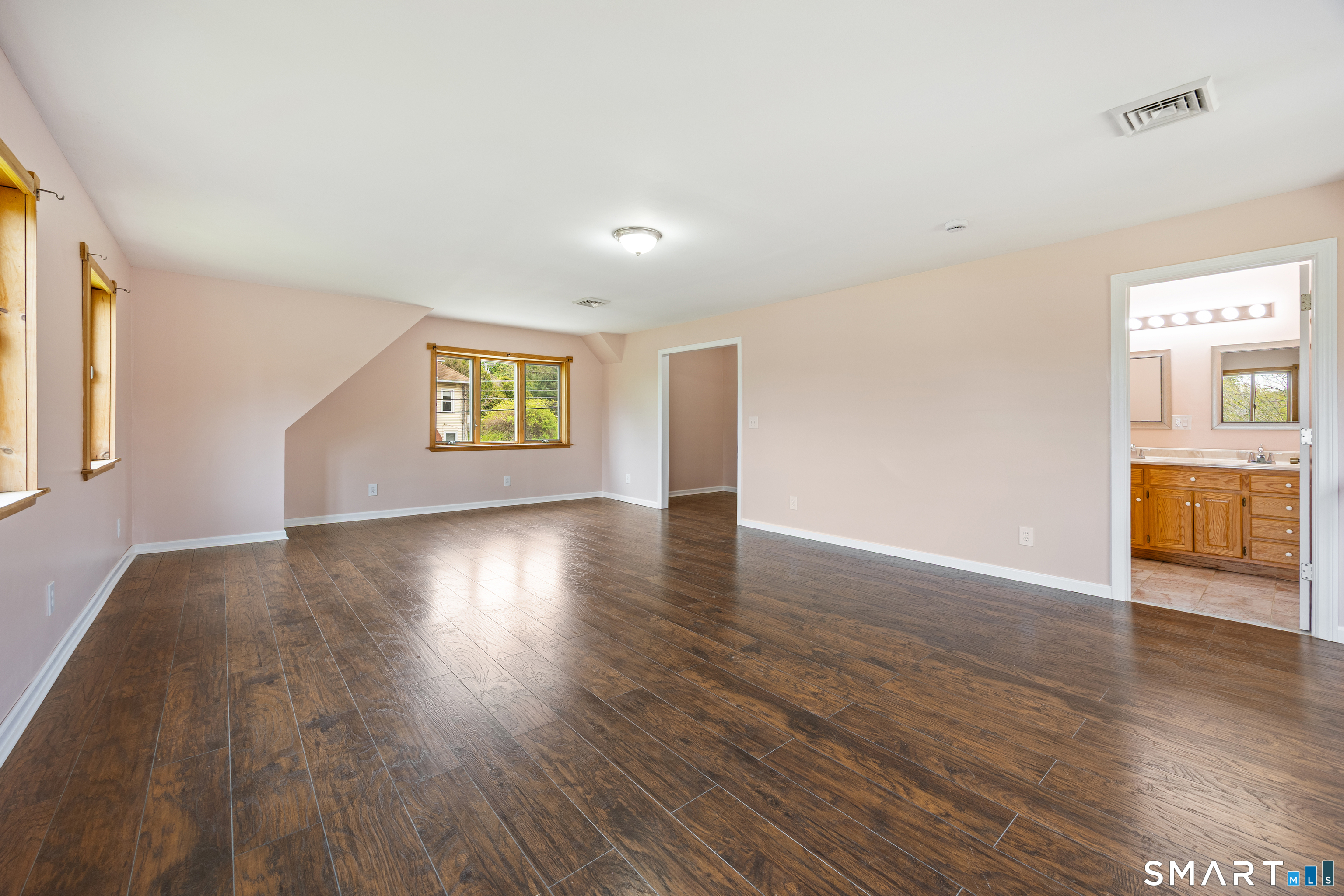 1195 New Britain Avenue West Hartford CT 06110