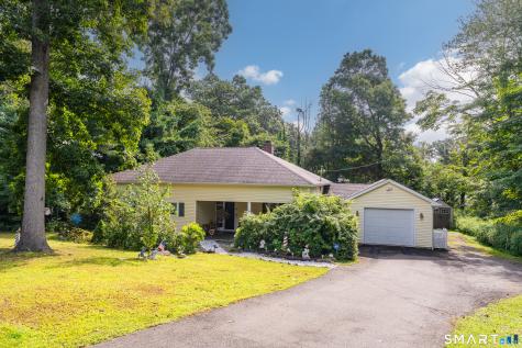 7 Old Hickory Lane Branford CT 06405