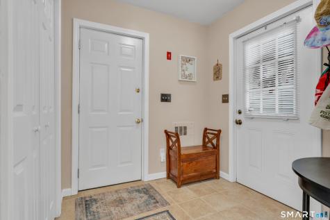 7 Old Hickory Lane Branford CT 06405