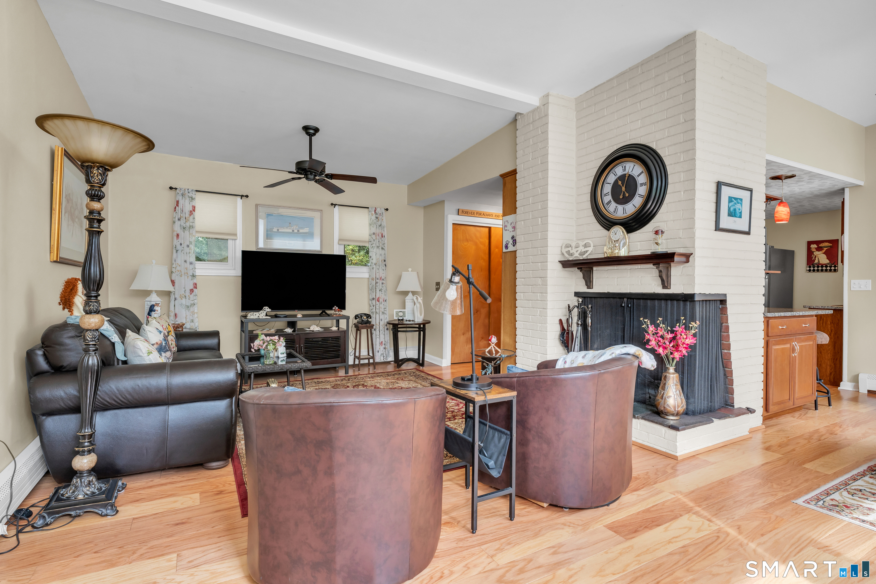 7 Old Hickory Lane Branford CT 06405
