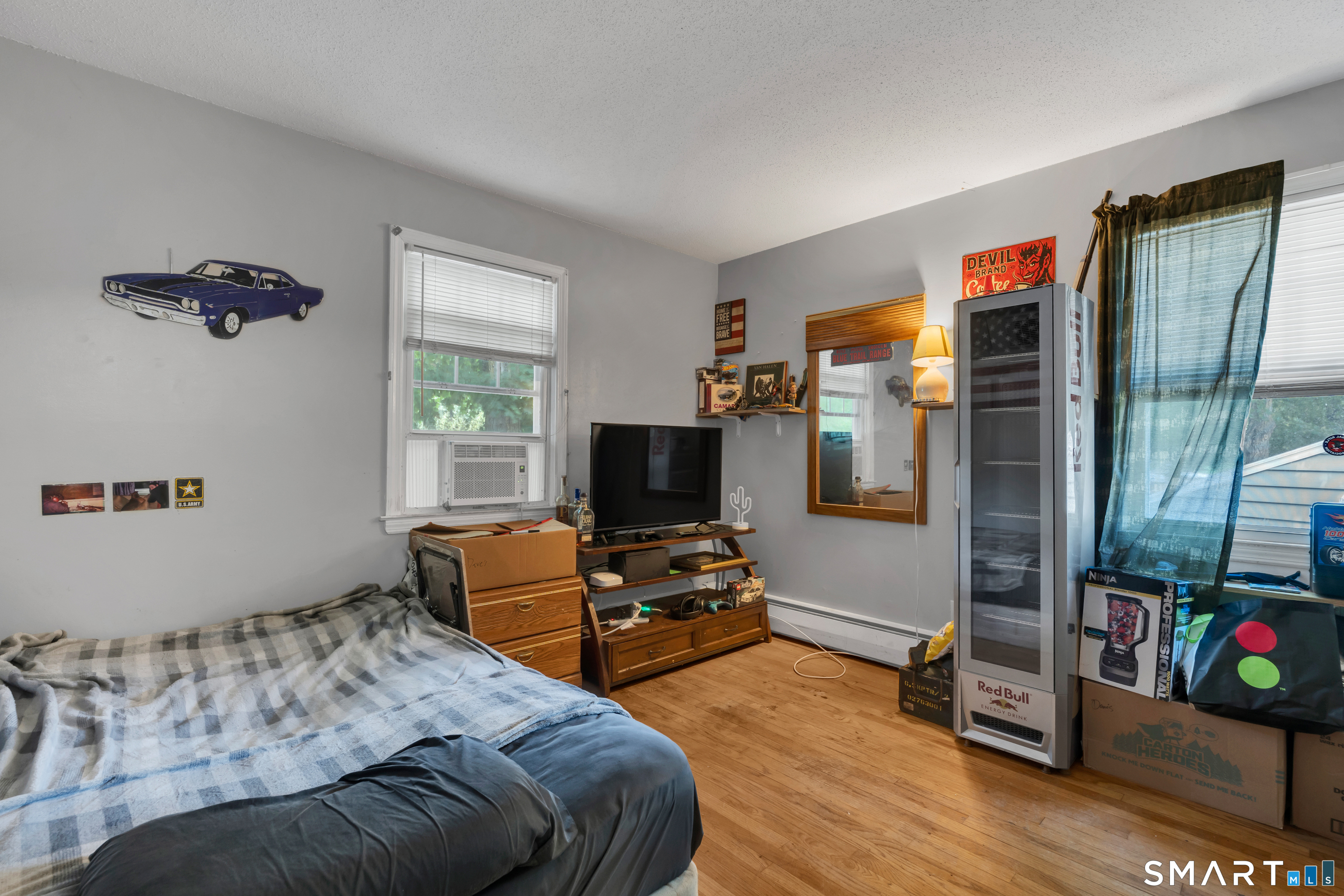 211 Maple Avenue North Haven CT 06473