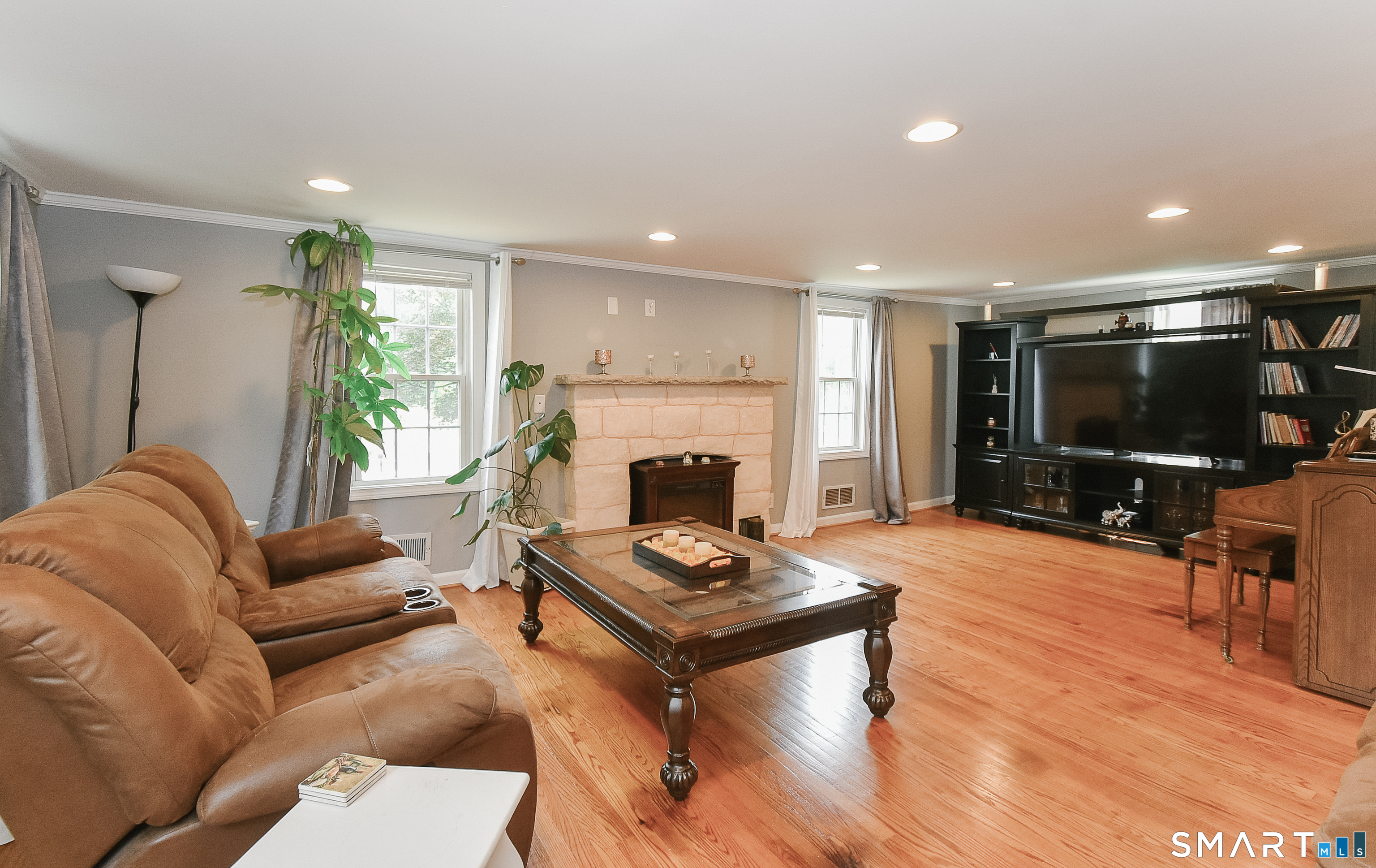 384 Long Hill Road South Windsor CT 06074