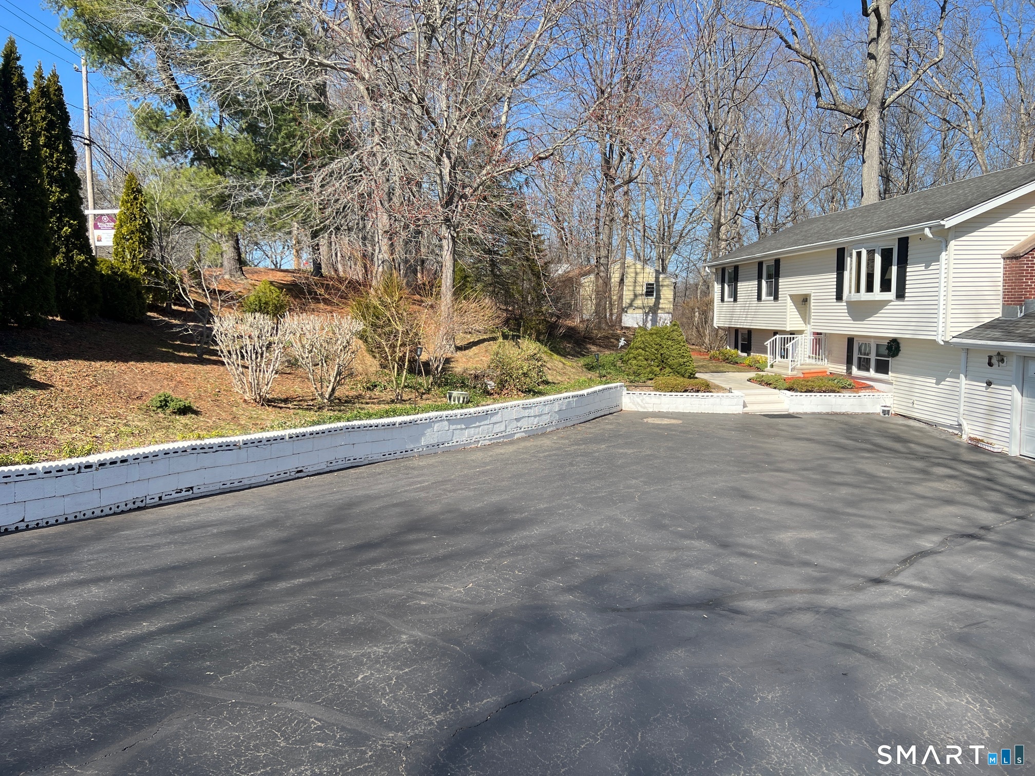 135 Parsonage Hill Road North Branford CT 06405