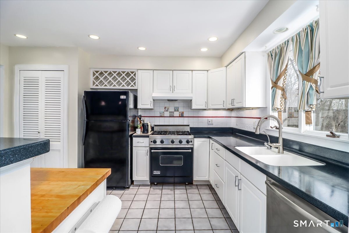135 Parsonage Hill Road North Branford CT 06405