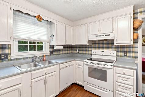 80 Apple Road Tolland CT 06084