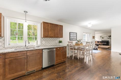 160 Canal Road Suffield CT 06078