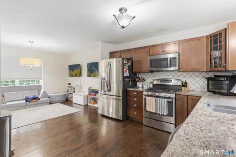 160 Canal Road Suffield CT 06078