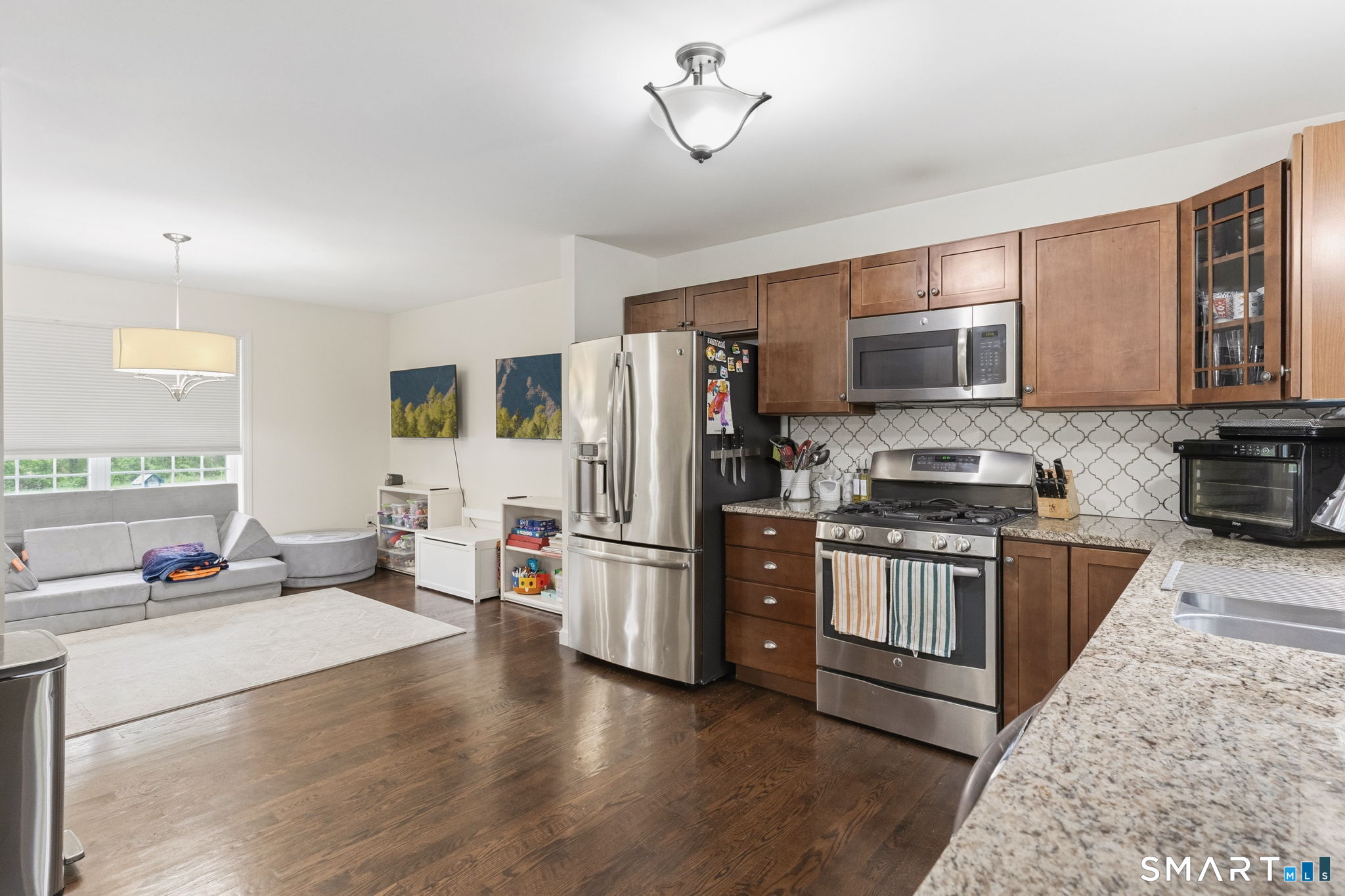 160 Canal Road Suffield CT 06078