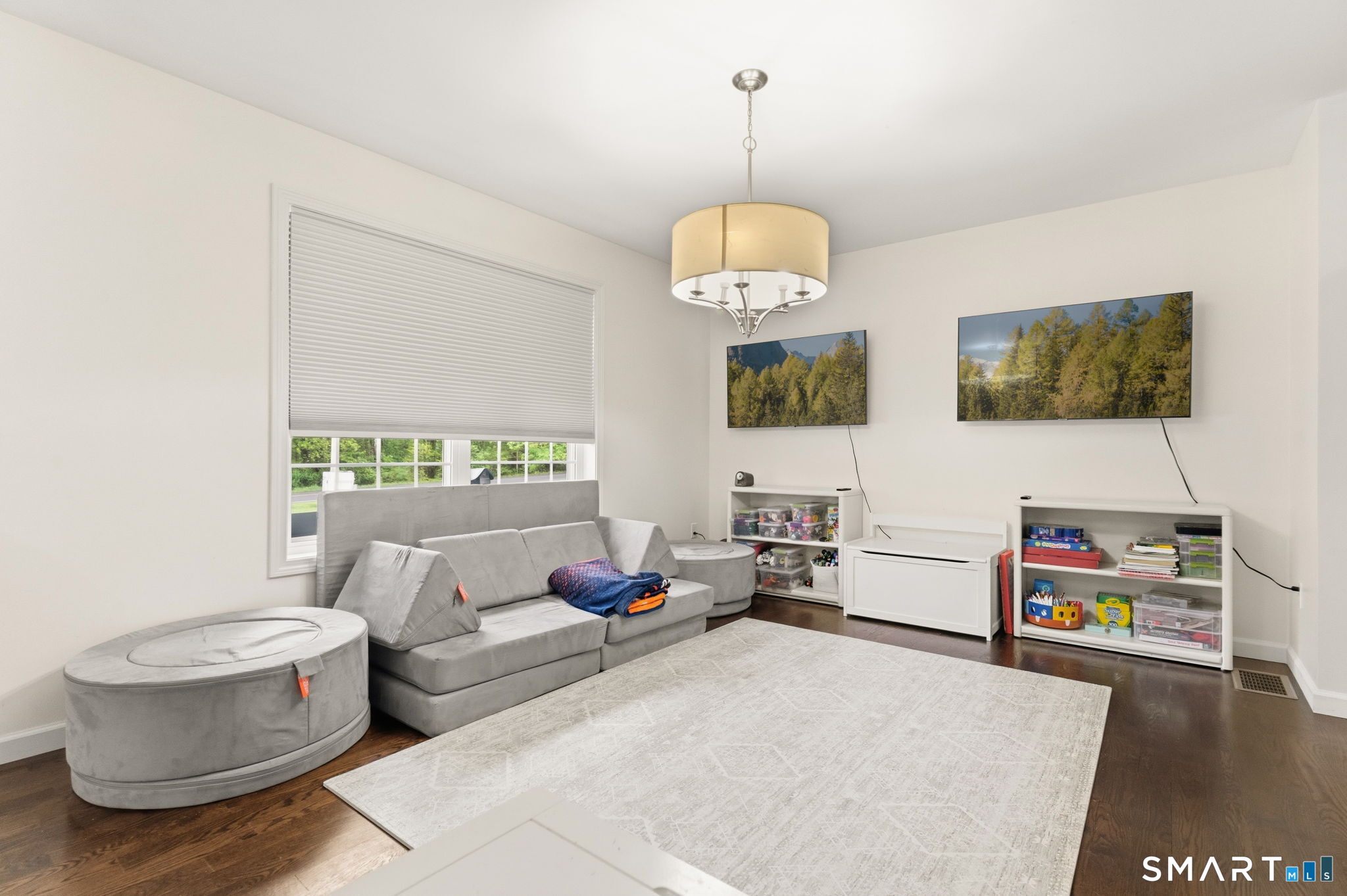 160 Canal Road Suffield CT 06078