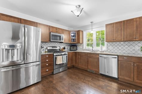 160 Canal Road Suffield CT 06078