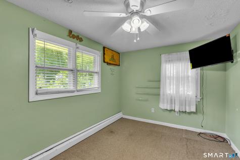 59 Wawecus Hill Road Norwich CT 06360