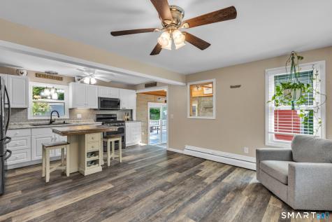 59 Wawecus Hill Road Norwich CT 06360