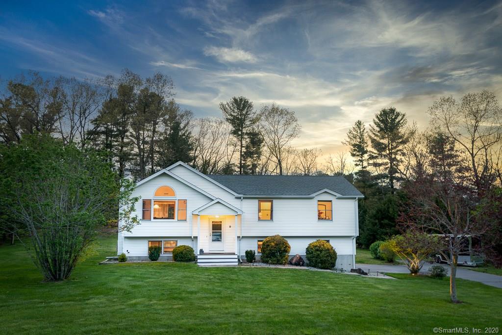 9 Lee Lane Ellington CT 06029