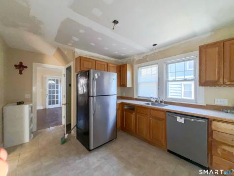 45 Queens Avenue Stratford CT 06614