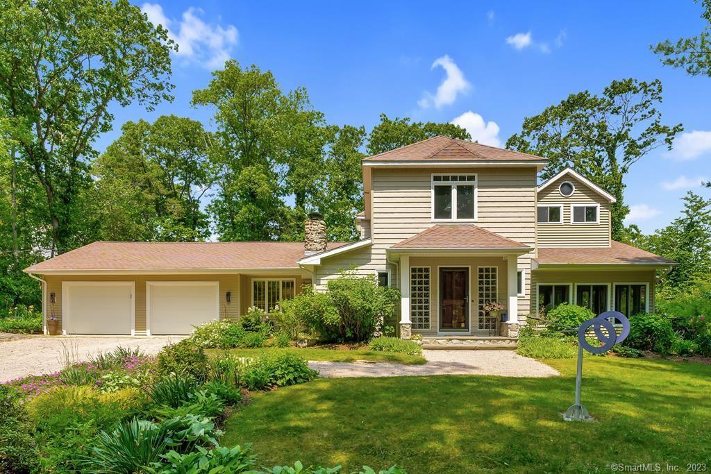 21 North Reeves Avenue Guilford CT 06437