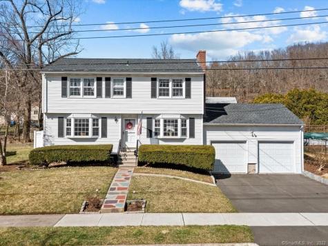 171 Brentwood Drive Hamden CT 06518