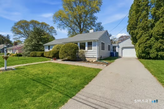 4 Judson Avenue Groton CT 06355